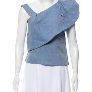 Asymmetrical Sleevleless Carven Top